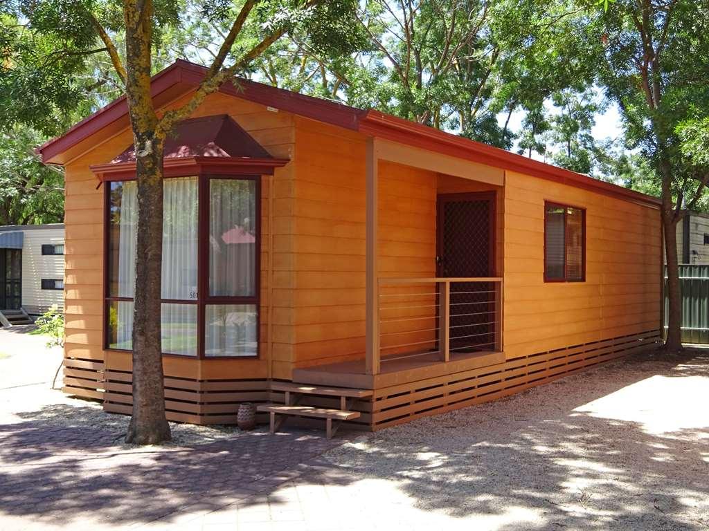 Adelaide Caravan Park - Aspen Holiday Parks Bagian luar foto