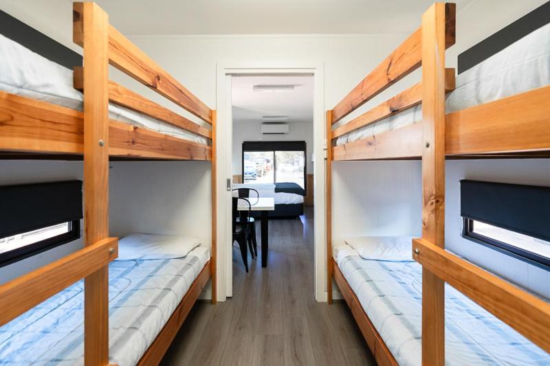 Adelaide Caravan Park - Aspen Holiday Parks Ruang foto
