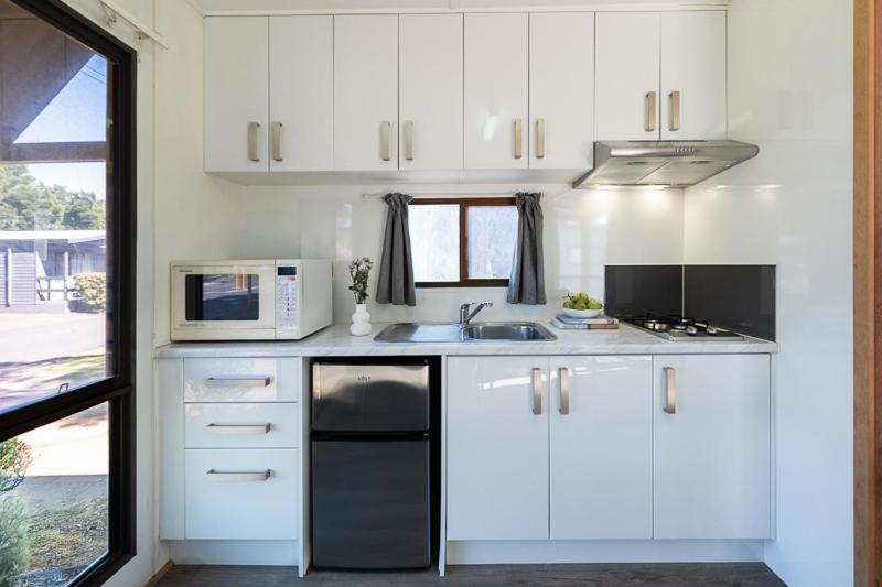 Adelaide Caravan Park - Aspen Holiday Parks Ruang foto